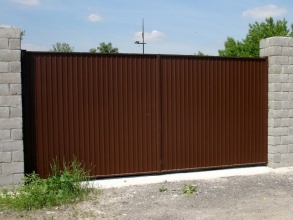 ворота распашные с ручным управлением - пример 11 фото в Озёрах