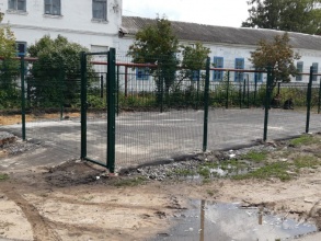 3D заборы для школы 25 метров фото под ключ